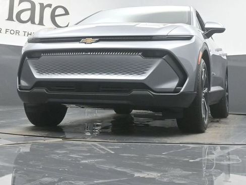 New 2026 Chevrolet Equinox EV LT w/ Comfort Package image 34