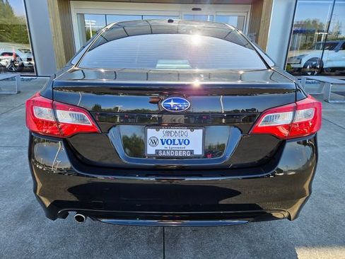 Used 2015 Subaru Legacy 2.5i Limited AWD/4WD image 6