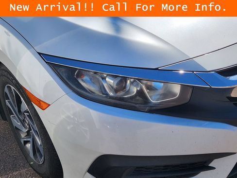 Used 2017 Honda Civic EX image 5