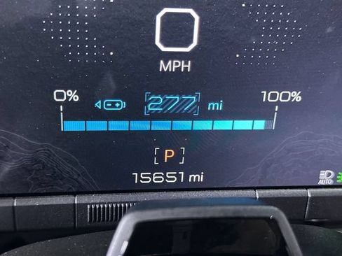 Used 2024 GMC Hummer EV 2X w/ Extreme Off-Road Package AWD/4WD image 12