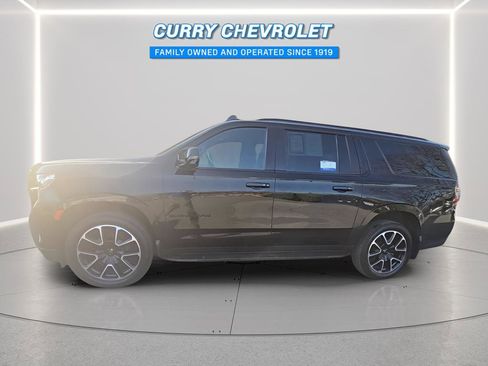 Used 2021 Chevrolet Suburban RST w/ Luxury Package image 10