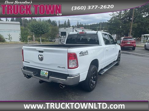 Used 2022 RAM 1500 Big Horn AWD/4WD image 5