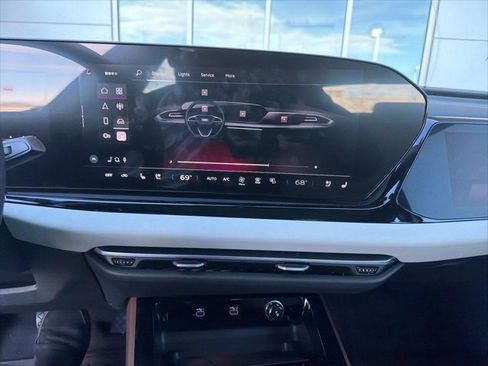 Used 2025 Audi A5 2.0T Prestige image 8