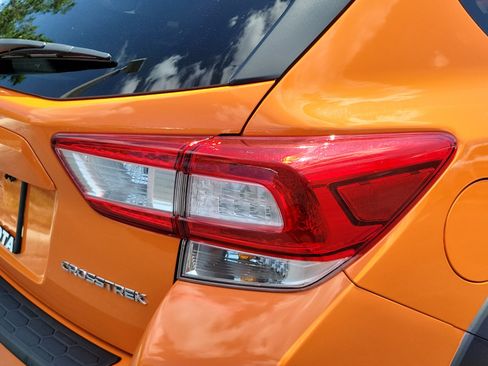 Used 2019 Subaru Crosstrek 2.0i Premium AWD/4WD image 11
