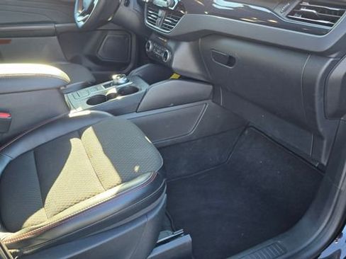 Used 2024 Ford Escape ST-Line image 13