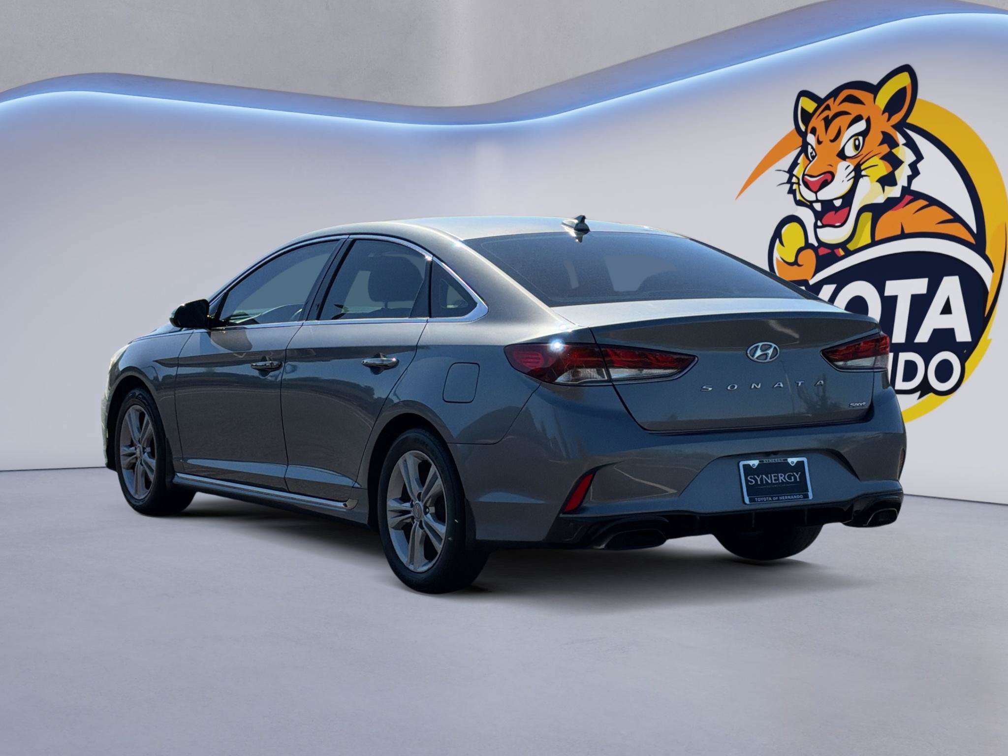 Used 2018 Hyundai Sonata Sport FWD image 8