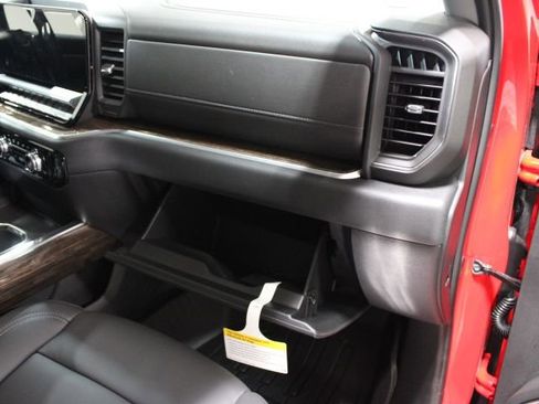New 2026 GMC Sierra 1500 Elevation w/ Elevation Premium Package AWD/4WD image 28