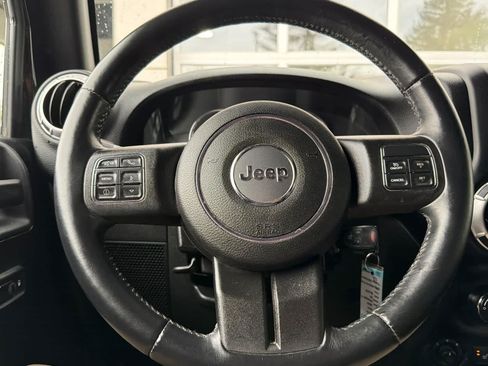 Used 2015 Jeep Wrangler Unlimited Sahara w/ Max Tow Package AWD/4WD image 23