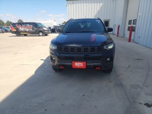 New 2026 Jeep Compass Trailhawk AWD/4WD image 7