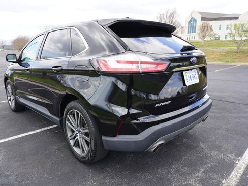 Used 2019 Ford Edge Titanium w/ Cold Weather Package image 8