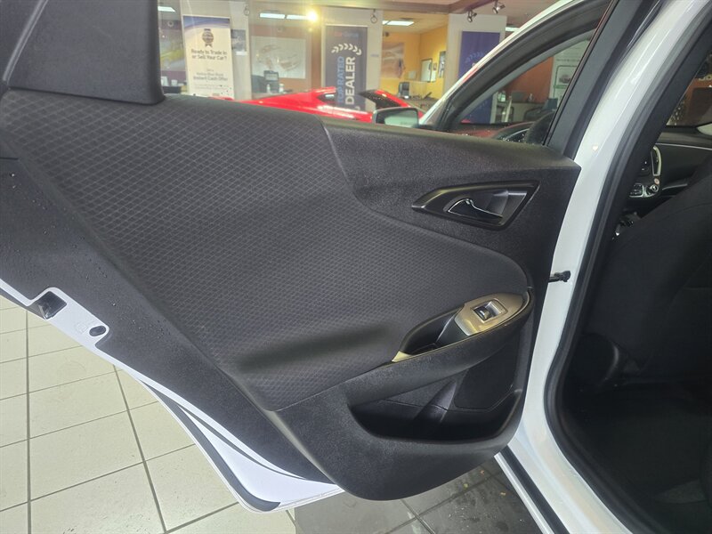 Used 2024 Chevrolet Malibu LT FWD image 10