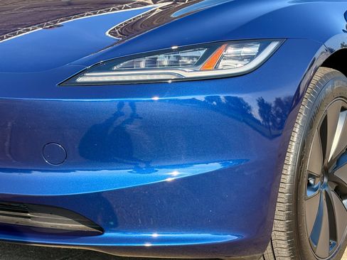 Used 2025 Tesla Model 3 RWD image 6