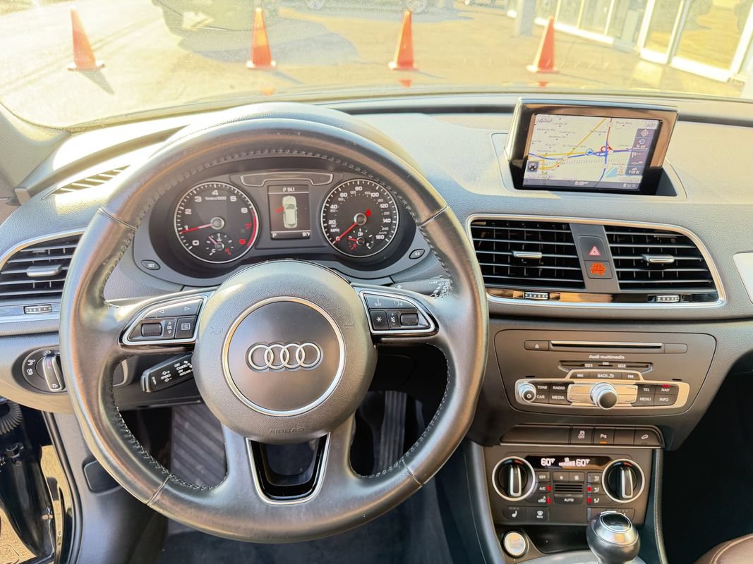 Used 2018 Audi Q3 2.0T Premium Plus w/ Premium Plus Package AWD/4WD image 19