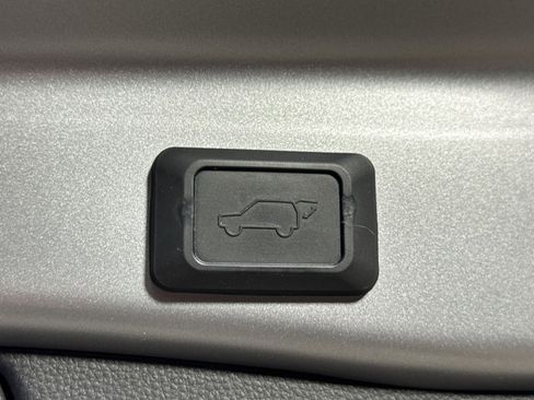 Used 2020 Toyota RAV4 XSE w/ All Weather Liner Package AWD/4WD image 39