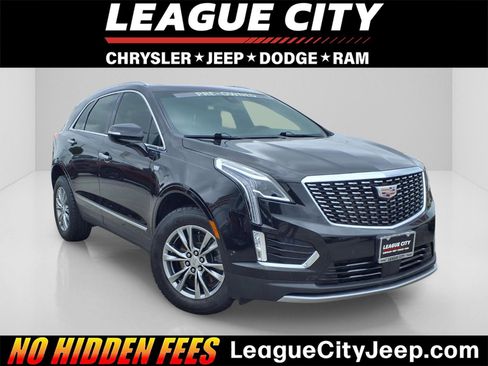 Used 2022 Cadillac XT5 Premium Luxury w/ Technology Package FWD image 1