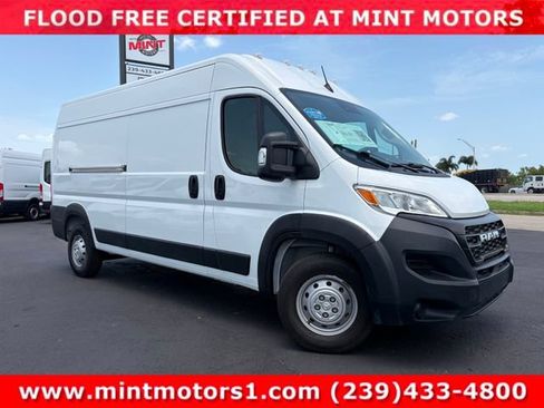 Used 2023 RAM ProMaster 2500 FWD image 1