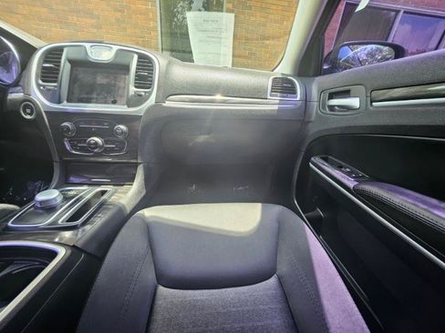 Used 2019 Chrysler 300 Touring w/ Sport Appearance Package RWD image 60