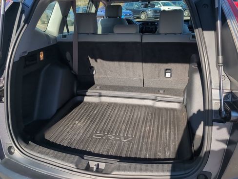 Used 2017 Honda CR-V LX image 11