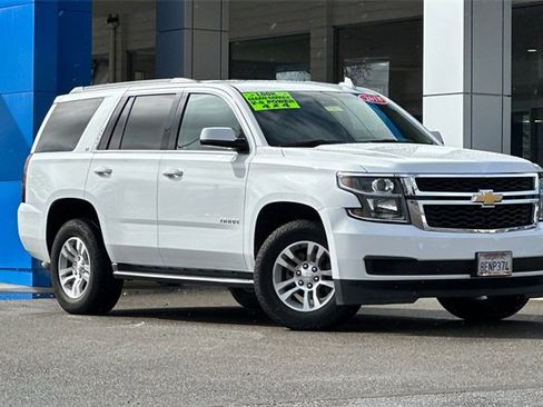 Used 2018 Chevrolet Tahoe LT w/ Max Trailering Package image 2
