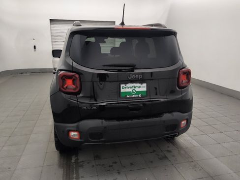 Used 2021 Jeep Renegade Latitude w/ Luxury Group II AWD/4WD image 6