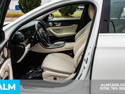 Used 2021 Mercedes-Benz E 350 4MATIC Sedan image 17
