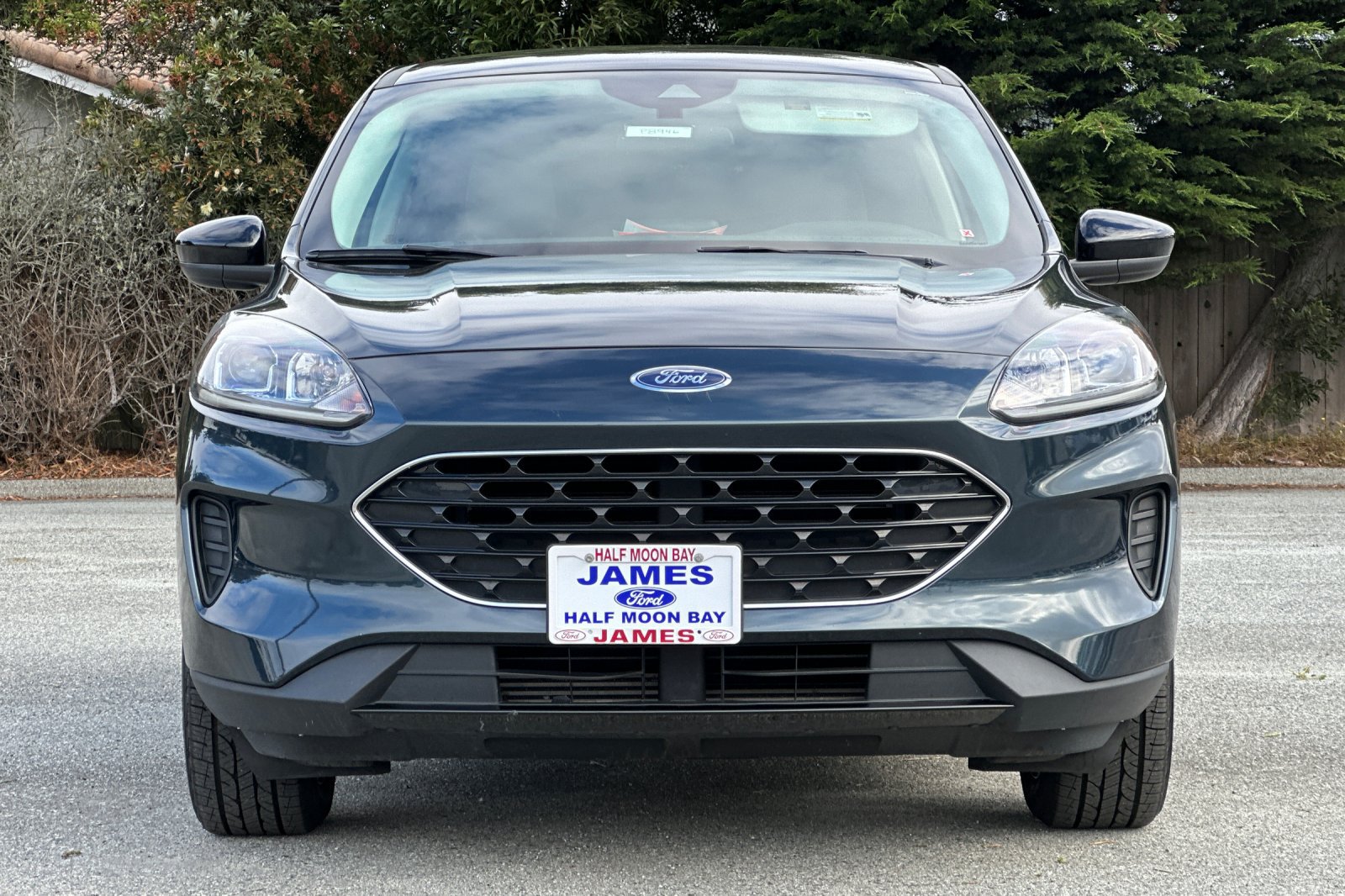Used 2022 Ford Escape SE w/ SE Sport Appearance Package AWD/4WD image 8