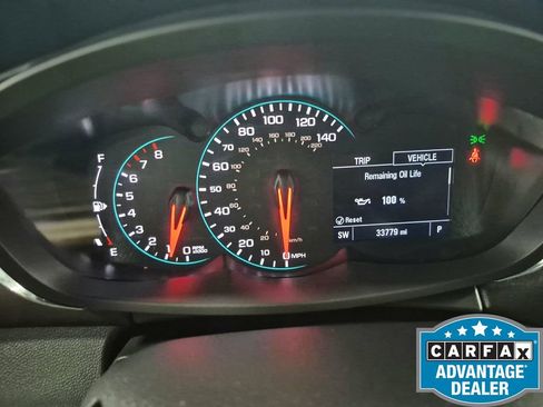 Used 2022 Chevrolet Trax LS w/ Tint and Cruise Package FWD image 11