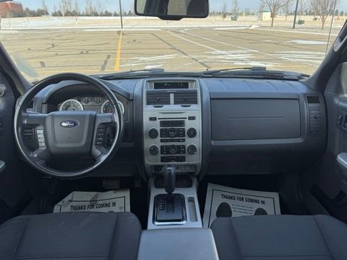 Used 2010 Ford Escape XLT image 14