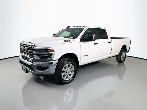 New 2026 RAM 2500 Big Horn AWD/4WD image 3