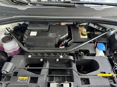 Used 2024 Volkswagen ID.4 S image 41