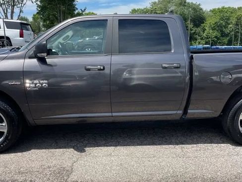 Used 2019 RAM 1500 Big Horn AWD/4WD image 6