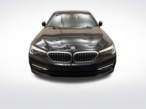 Used 2018 BMW 540i xDrive w/ Premium Package AWD/4WD image 2