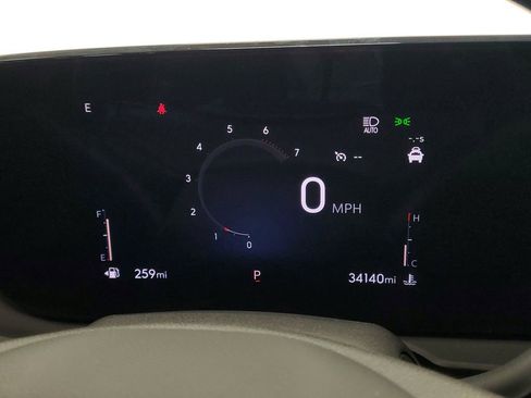 Used 2025 Buick Envista Preferred image 18