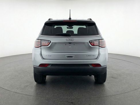 Used 2025 Jeep Compass Limited AWD/4WD image 7