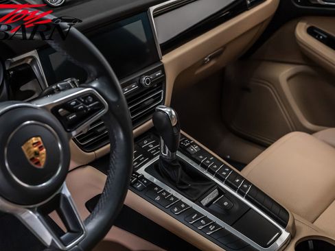Used 2021 Porsche Macan S image 25