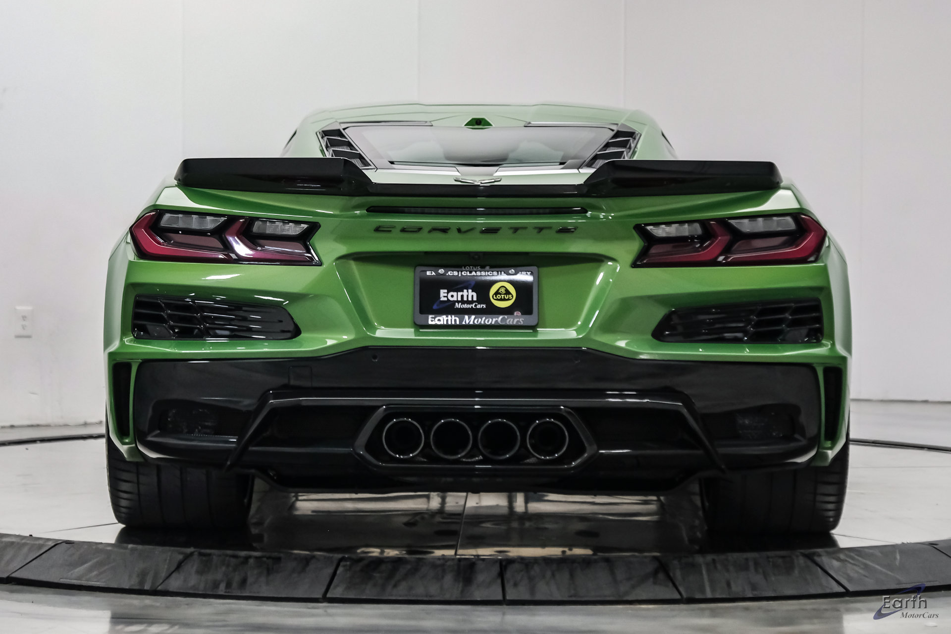 Used 2026 Chevrolet Corvette Z06 RWD image 16