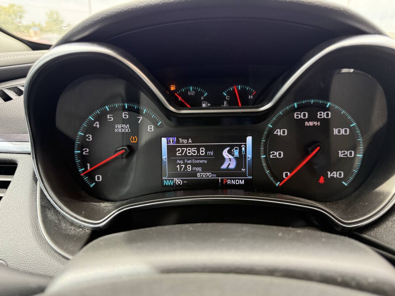 Used 2017 Chevrolet Impala LT FWD image 21