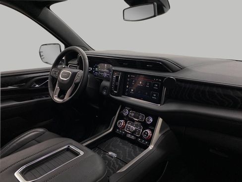 Used 2024 GMC Yukon XL Denali w/ LPO, Floor Liner Package AWD/4WD image 19