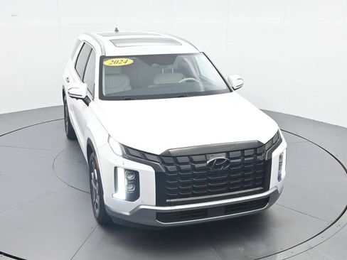 Used 2024 Hyundai Palisade Limited FWD image 21