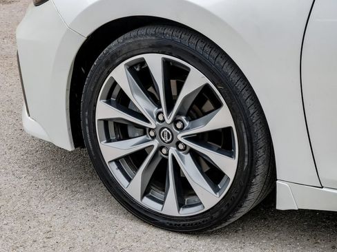 Used 2022 Nissan Maxima Platinum w/ Sport Mat Group FWD image 60