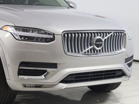Used 2024 Volvo XC90 B6 Plus w/ Protection Package Premier AWD/4WD image 38