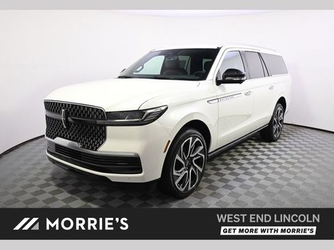 New 2026 Lincoln Navigator L Reserve AWD/4WD image 1