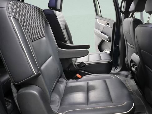 Used 2024 GMC Acadia Denali w/ LPO, Floor Liner Package AWD/4WD image 28