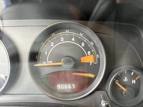 Used 2017 Jeep Compass Sport w/ Power Value Group image 17