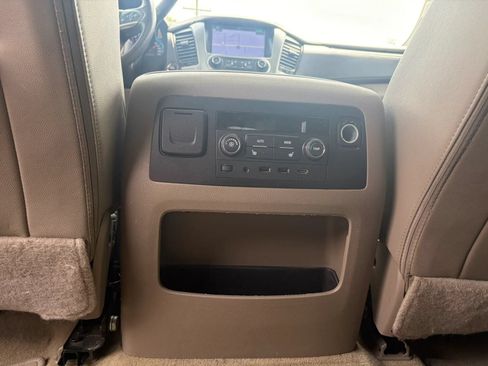 Used 2017 Chevrolet Tahoe Premier AWD/4WD image 29