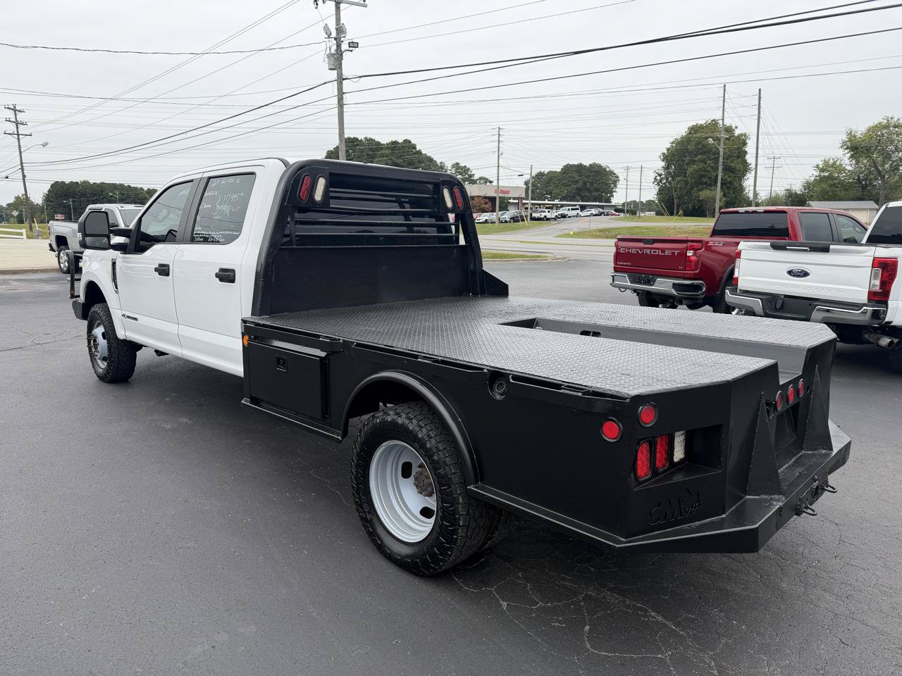 Used 2017 Ford F350 XL w/ Power Equipment Group AWD/4WD image 7