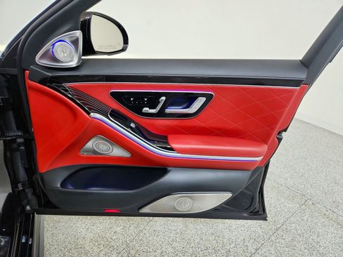 Certified 2022 Mercedes-Benz S 580 4MATIC Sedan image 37