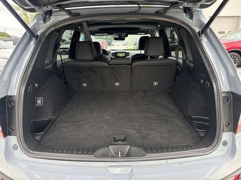 Certified 2025 Honda Passport Black Edition image 8