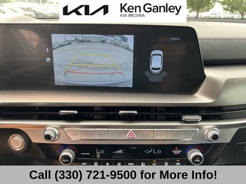 Certified 2024 Kia Telluride S w/ S Sunroof Package AWD/4WD image 36