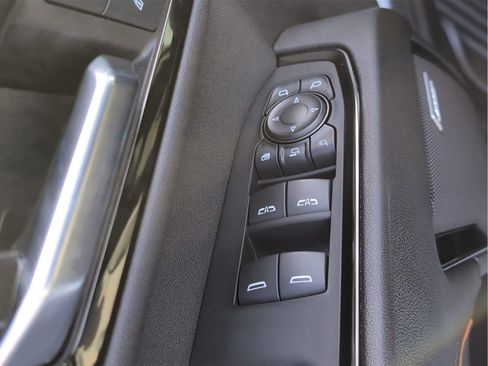 Used 2024 GMC Sierra 2500 AT4 w/ Technology Package AWD/4WD image 21